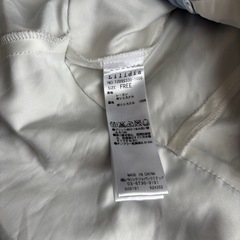 ①Lilidia トップスの画像