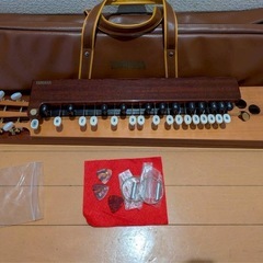 224. YAMAHA 琴　TH-10Mの画像