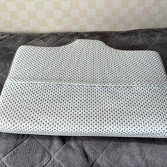 横向き寝がラクな枕＋枕カバー(ニトリ)の画像