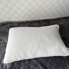 低反発チップ枕(ニトリ)の画像