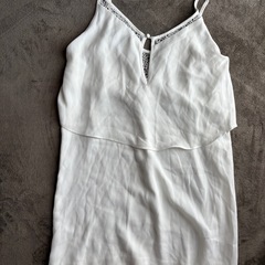 ⑮MANGO キャミトップスの画像