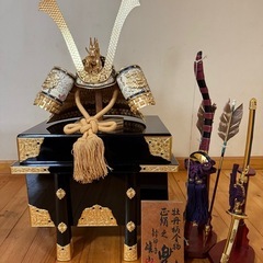 五月人形 兜一式（金屏風・弓太刀付き）の画像