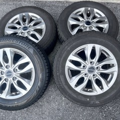 ホイール付スタッドレスタイヤ