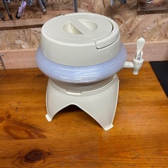 ジャバラウォータージャグ7.5L キャンプなどに如何ですか？の画像