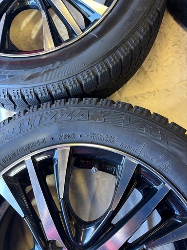 スタッドレスタイヤ155/65R14