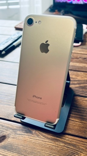 iPhone7  128GB ゴールド