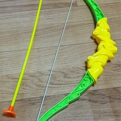おもちゃ　吸盤弓矢