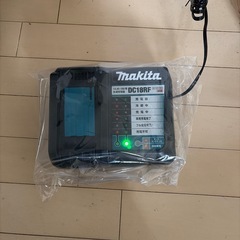 マキタ急速充電器の画像