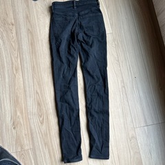 UNIQLヒートテックジーンズ12歳用の画像