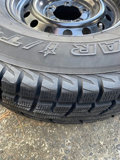 ランクル　285/80r16 タイヤホイールセット
