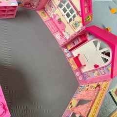 メルちゃんのお家とリカちゃんの小物ベット等の画像