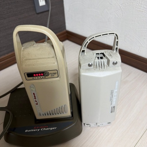 ヤマハ　YAMAHA バッテリー2個付き　ワゴン　電動自転車　三輪