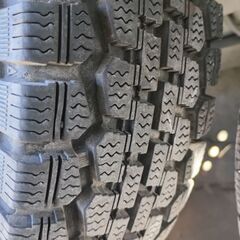 スタッドレスタイヤ　12インチ　4本セットの画像