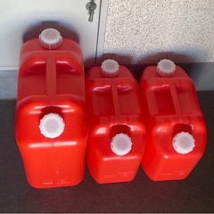 灯油用ポリタンクの画像