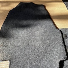 ステップワゴン　車用マット(綺麗) の画像
