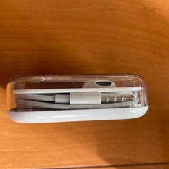 iPhone イヤホン　新品未開封の画像