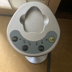 さらに値下げ　カーボンヒーターの画像