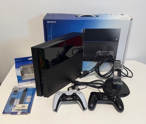 ps4  初期型　コントローラ２つ　ケーブル完品