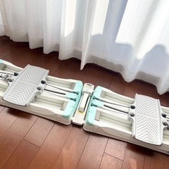 エアロライフ　内転筋コアエクササイザー