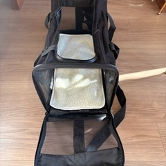 犬用キャリーケースの画像