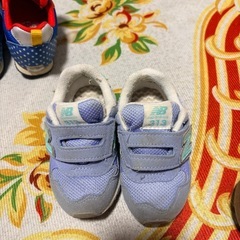 new balance 赤ちゃんの靴