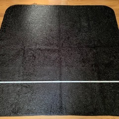 【お値下げ!!ワンコイン✨】カーペット 約150cm×約150cmの画像