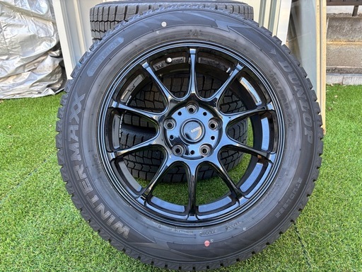 DUNLOP スタッドレスタイヤ 205/60R16 92Q (そら) 三島二日町のタイヤ
