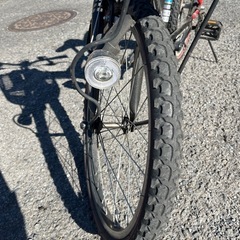 【ブリヂストン】ジュニア向け自転車 22インチ　黒×赤｜中学生進学に伴う買い替えの画像