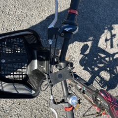 【ブリヂストン】ジュニア向け自転車 22インチ　黒×赤｜中学生進学に伴う買い替えの画像