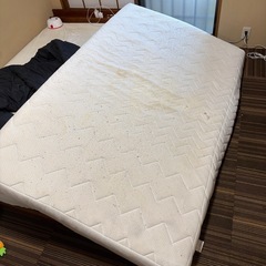 雲の安らぎプレミアム　セミダブルマットレス