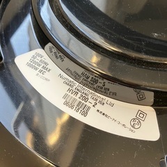 Henry ヘンリー 掃除機 レッド 赤 HVR200の画像