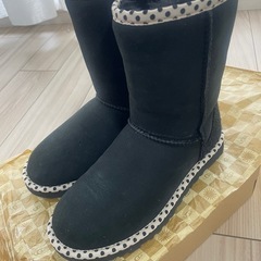 UGG UGG ムートンブーツ ブラック W CLASSC SH...