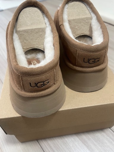UGG メリージェーン　23cm