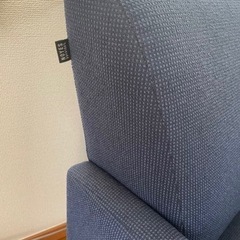 NOYES 2人掛けソファーの画像