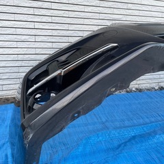 レヴォーグVM前期フロントバンパー灰色の画像