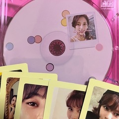 1月中で受付終了　TWICE The 1st Album ピンク K-POP twistagram 中古品の画像