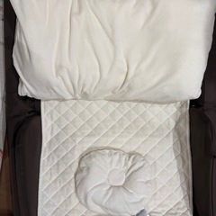 ファルスカ　ベビー寝具　持ち運びの画像