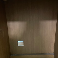 【1/13まで】 KOIZUMI コイズミ ライティングデスク 照明付き ガラス扉 ホームデスク の画像