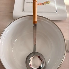 「新品」電気加温トレー＆ホーロー鍋&お玉セットの画像