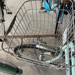 緑　ママチャリ　自転車の画像