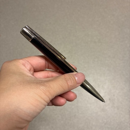 S.T.Dupont エス・テー・デュポン  ブラックボールペン
