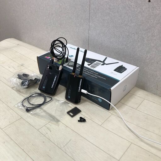 audio-technica SYSTEM10 デジタル2.4GHz ワイヤレスマイク 受信機 送信機 ボディパック ラベリアマイク 元箱付 映像撮影 配信 業務用　【糸島市内 送料無料】260104-4