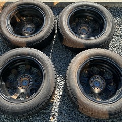 スタッドレスタイヤ(ホイール付)4本セット　175/65R14 14×5.5jの画像