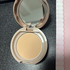 マシュマロフィニッシュパウダー mini MO CANMAKE 東京の画像