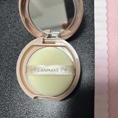 マシュマロフィニッシュパウダー mini MO CANMAKE 東京の画像