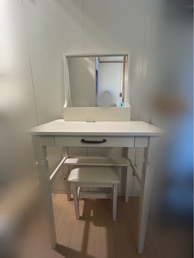 ドレッサー (ひな) 高蔵寺のドレッサーの中古あげます・譲ります