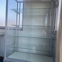 引き取り先が決まりました。【5段】ガラスコレクションケース／棚板高さ調整可／ショーケース の画像