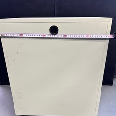 鉄製オフィス用ローキャビネット（2段）の画像