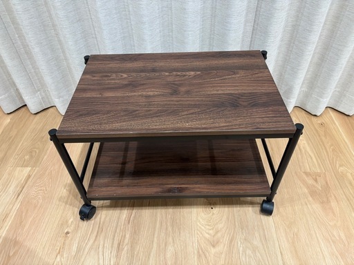 置台　棚　キャスター付　中古美品 キャスター付きラック (しのちゃん) 平間の収納家具《その他》の中古