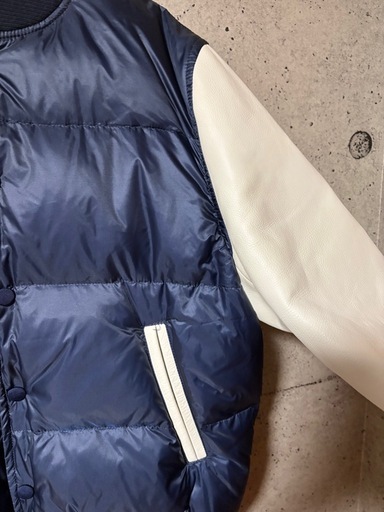 美品sacai  袖レザースタジャン